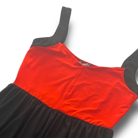 BeBop Dress - Picture 2 of 3